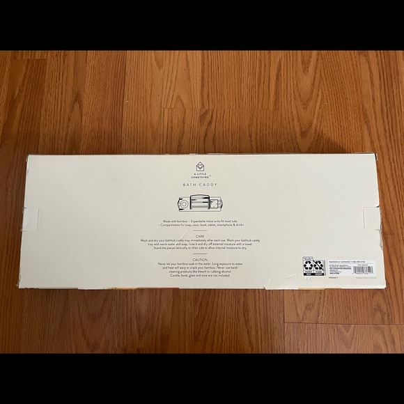 Expandable bamboo bath caddy - Picture 2 of 3